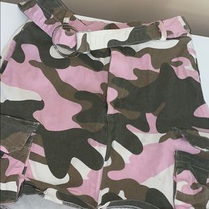 Camo cargo skirt